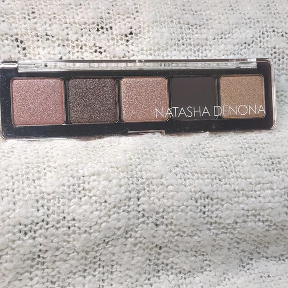 Natasha Denona Rose & Wood Eyeshadow Palette, 9.7g/0.34oz - Picture 9 of 9